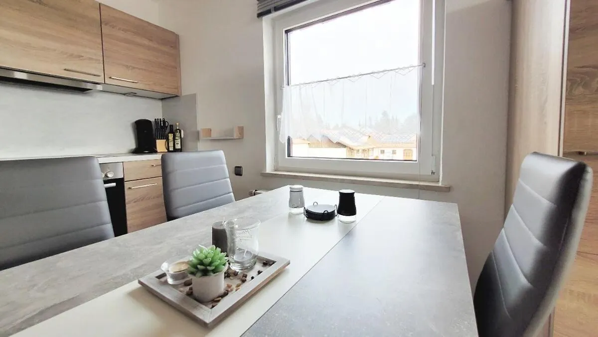 Apartment Entspannte Auszeit I Balkon I Burgblick Regen Germany